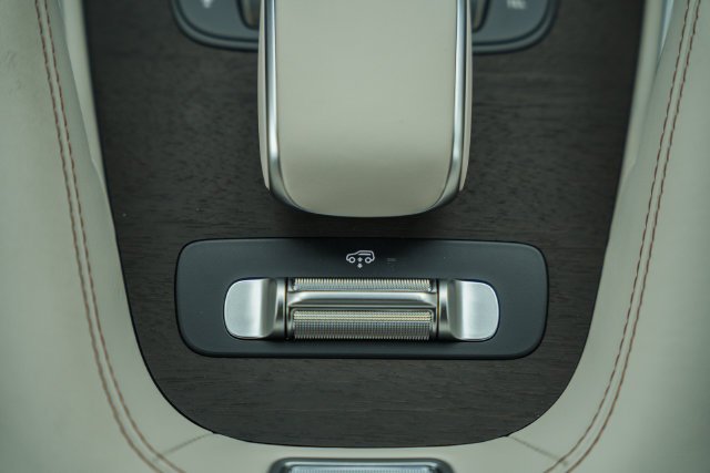 New 2027 Polar White Mercedes-Benz  image 28