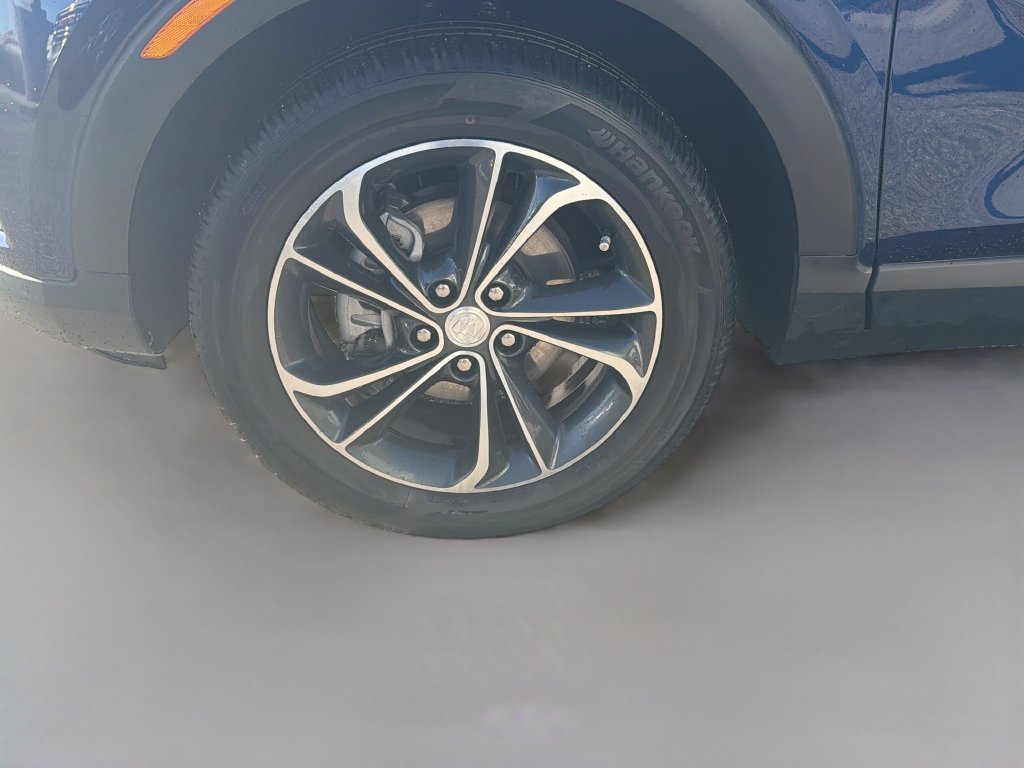 Used 2023 Blue Buick Select image 26