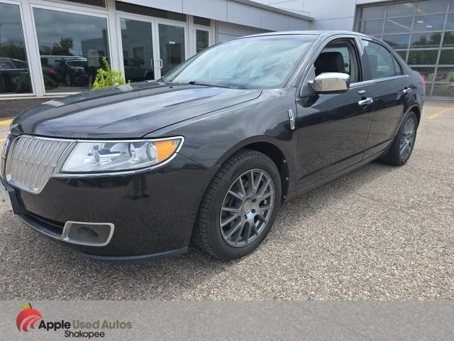 Used 2011 Black Lincoln Base image 7