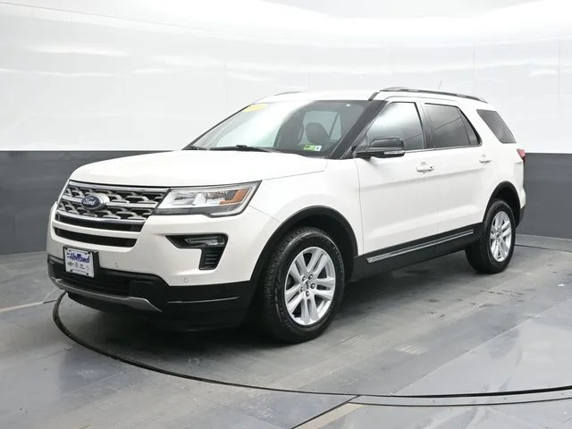 Used 2018 White Ford XLT image 1