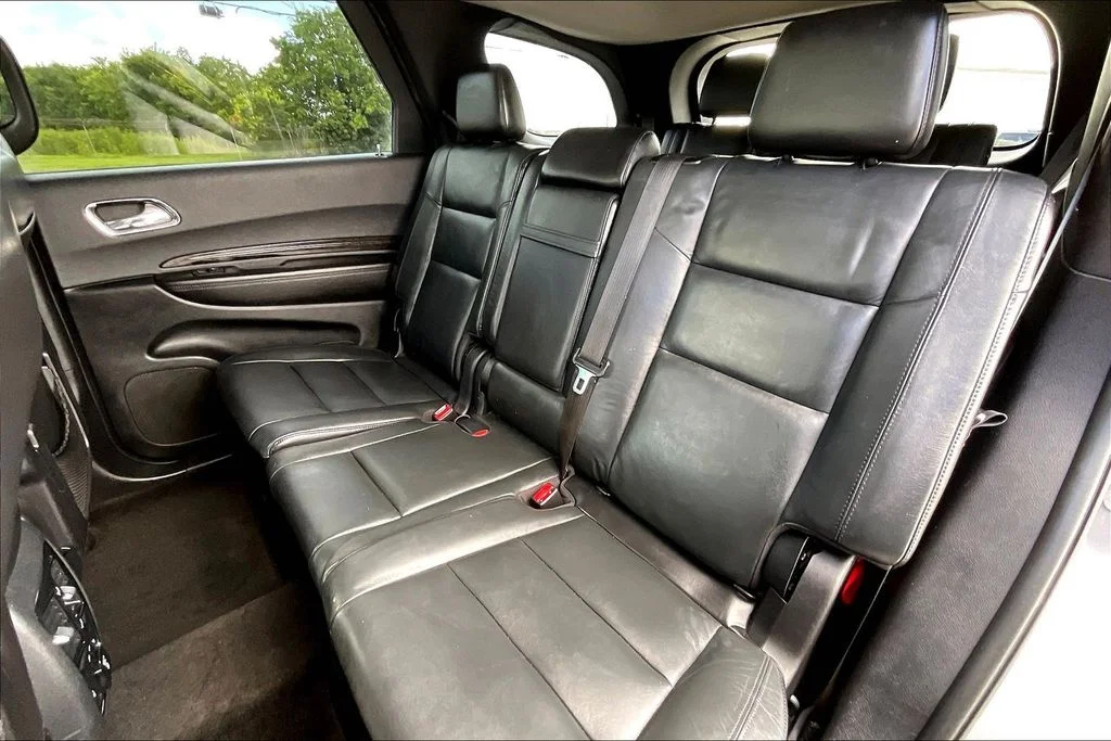 Used 2015 Silver Dodge Limited image 19