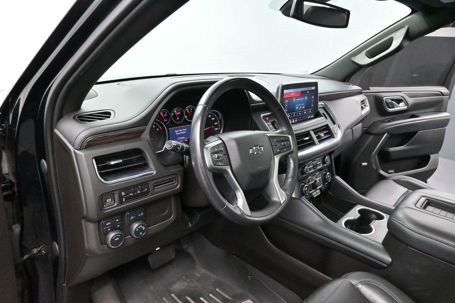 Used 2021 Black Chevrolet Z71 image 13