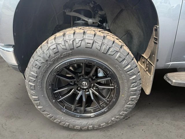 Used 2021 Gray Chevrolet LTZ image 9