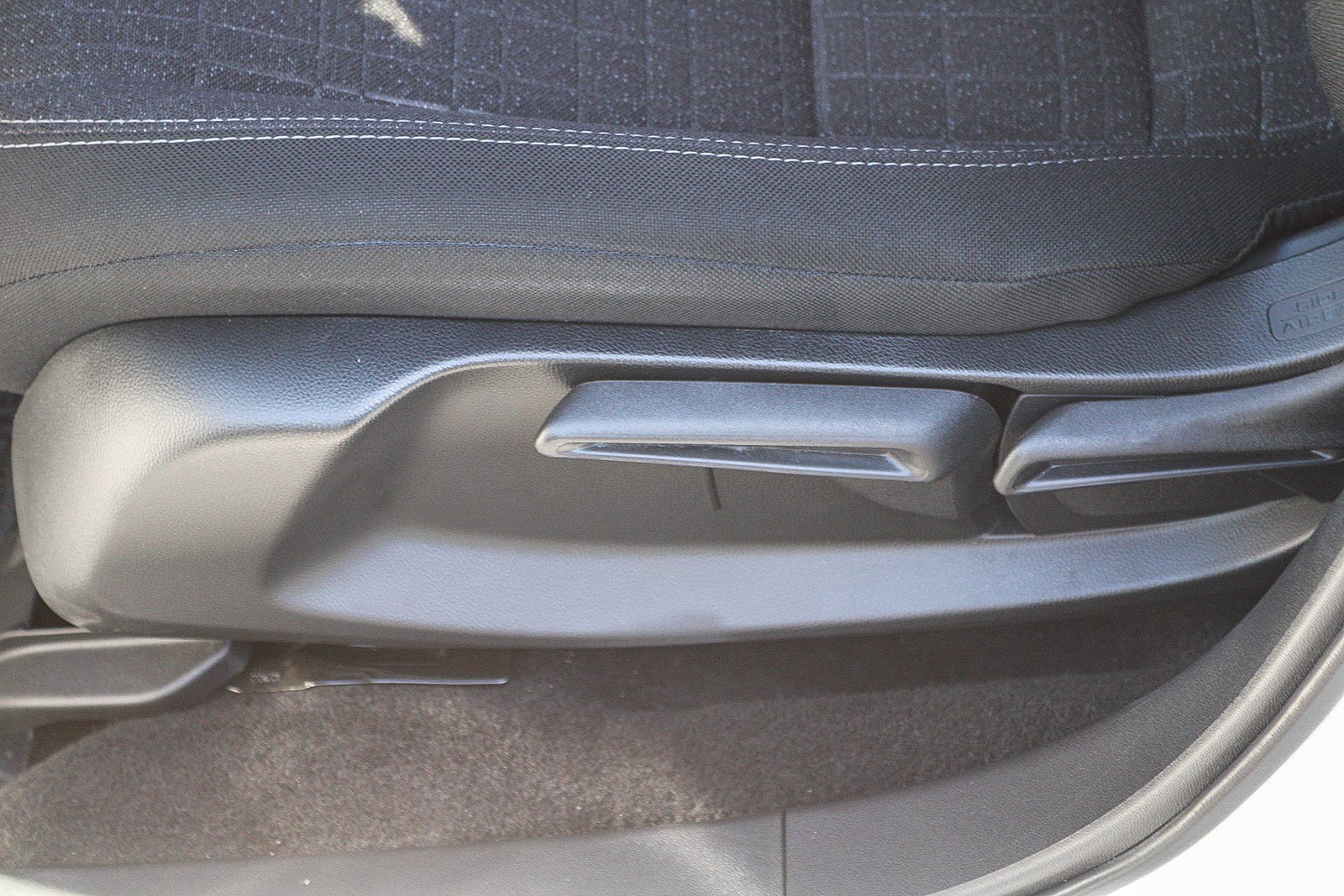 2026 Honda HR-V LX - Photo 22