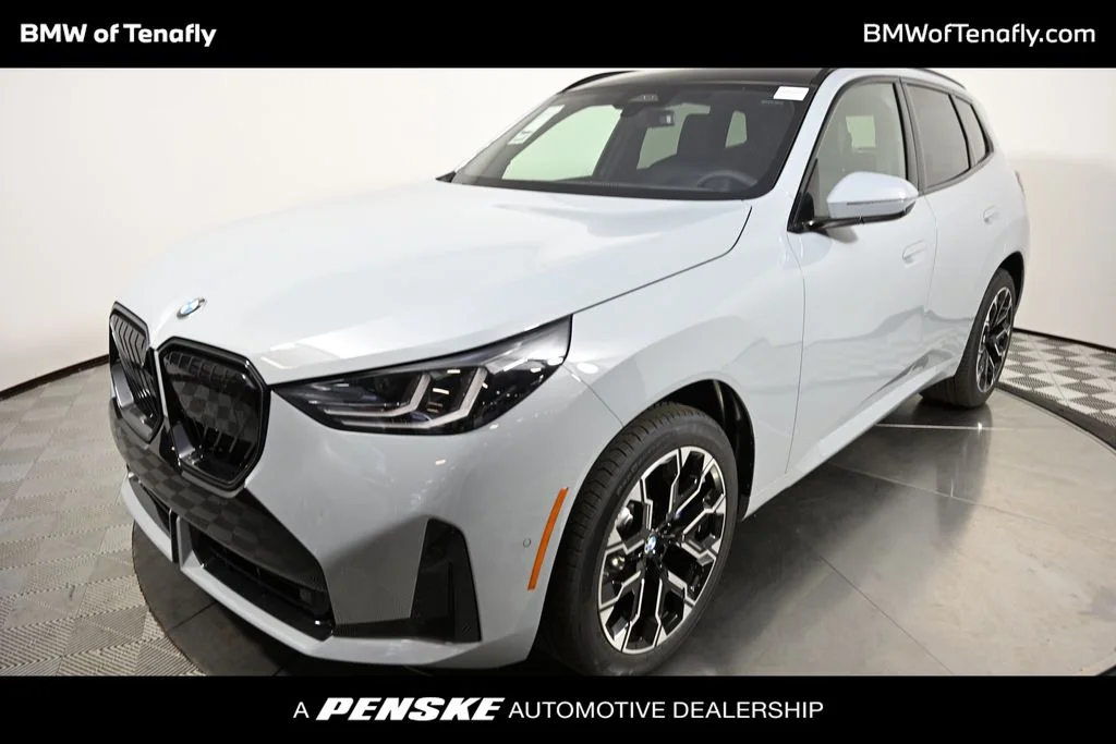 2026 BMW X3 30 XDRIVE's photo