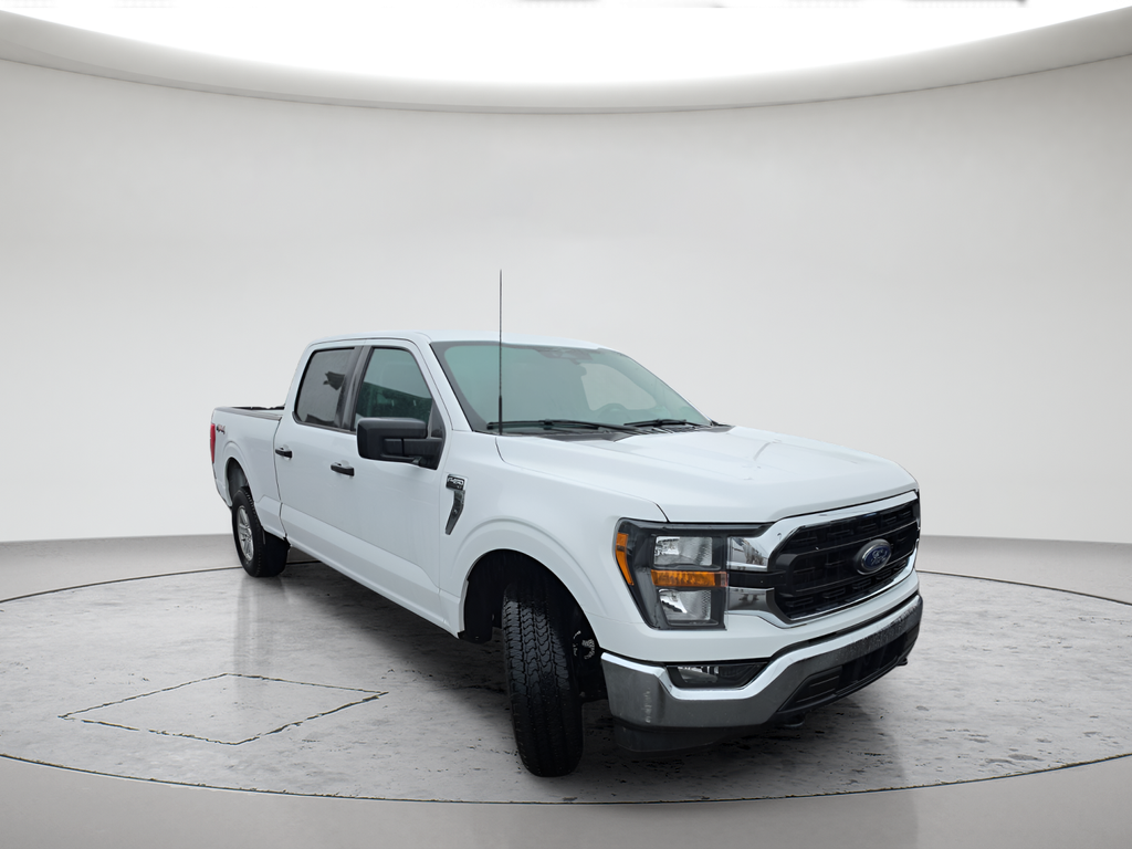 Used 2023 White Ford  image 2