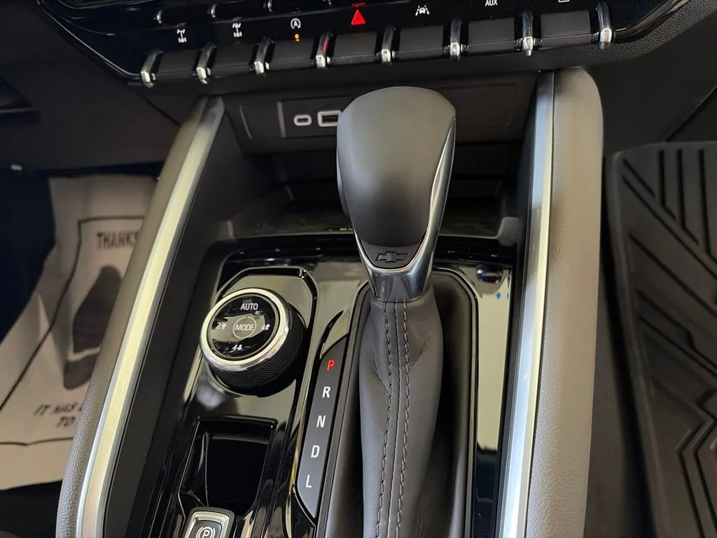 2026 Chevrolet Colorado ZR2 - Photo 21