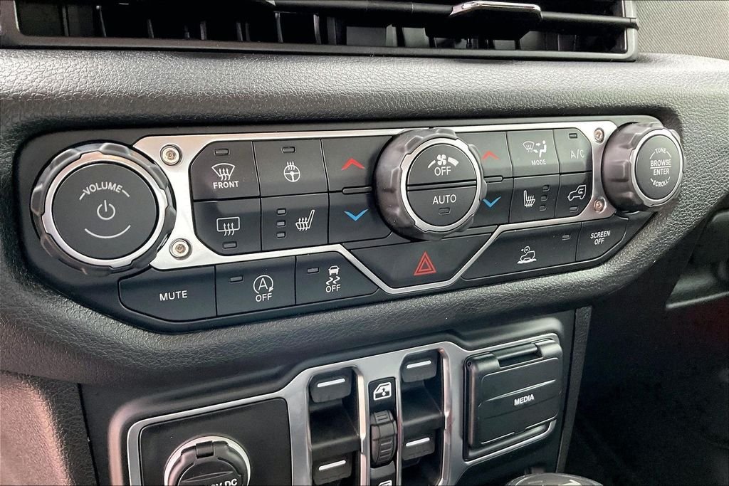 New 2026 Jeep Wrangler Sport S 4D Sport Utility