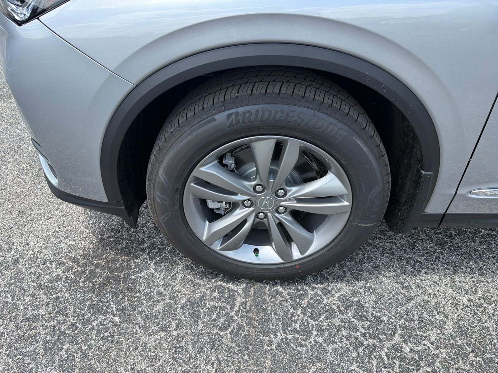 New 2026 Solar Silver Metallic Acura Base image 10