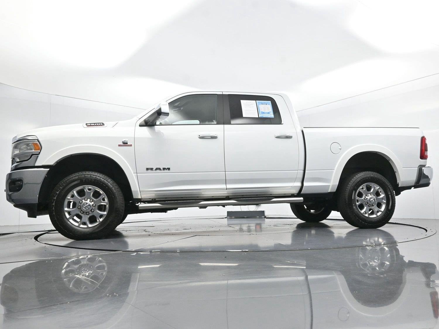 Used 2022 Bright White Clearcoat Ram Laramie image 50