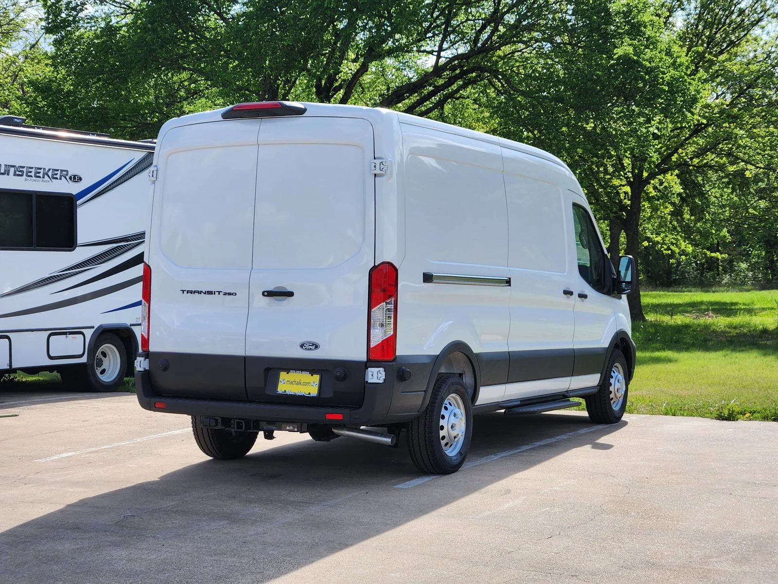 New 2026 Oxford White Ford Cargo Van image 4