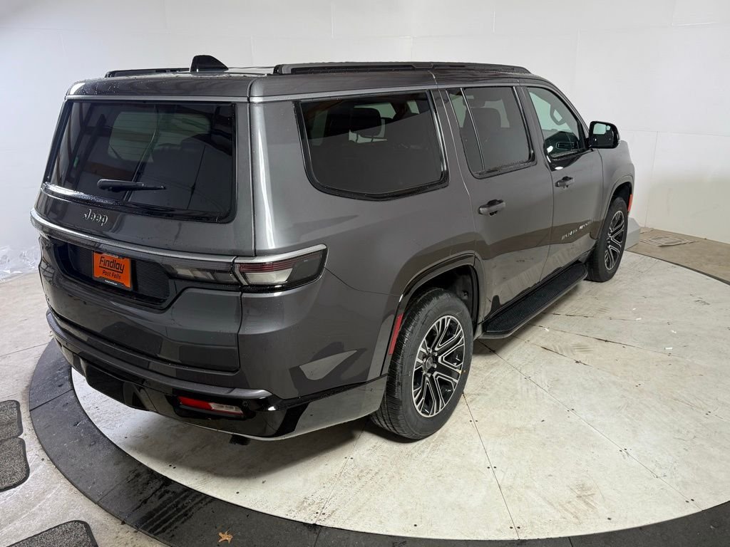New 2026 Baltic-Gray Metallic Clear-Coat Exterior Paint Jeep  image 7