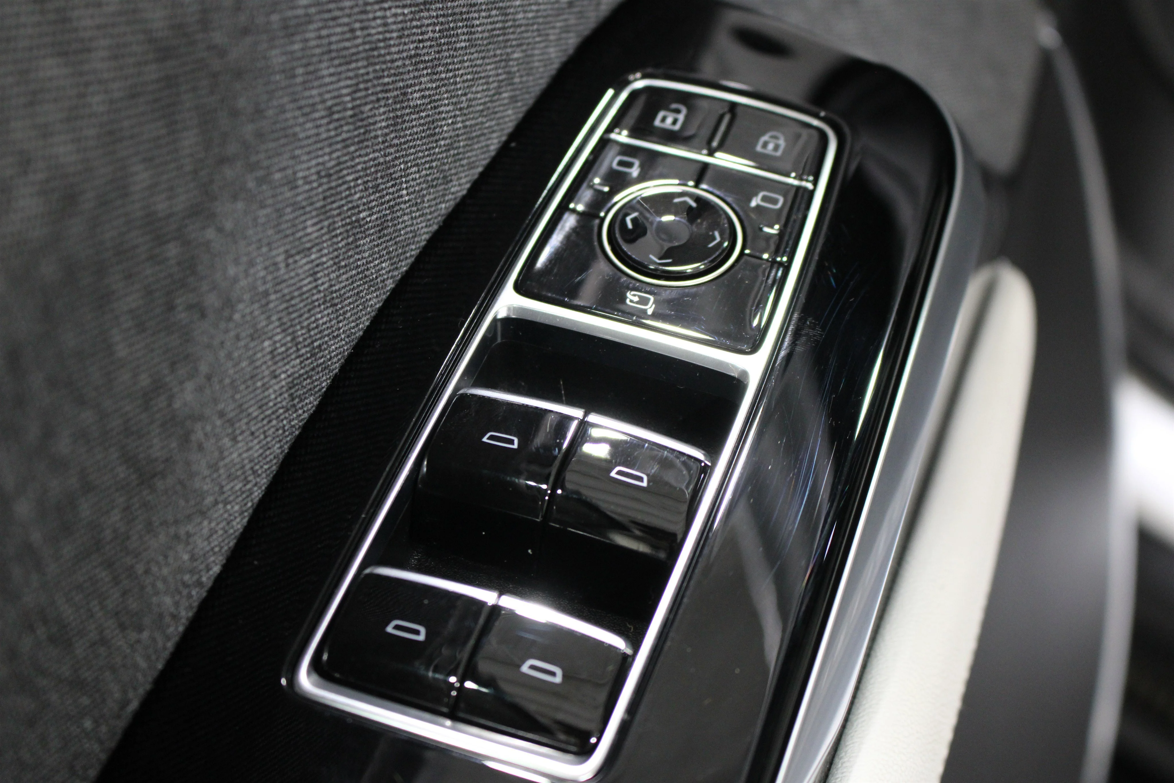 2025 Cadillac Escalade ESV Premium Luxury Platinum - Photo 7