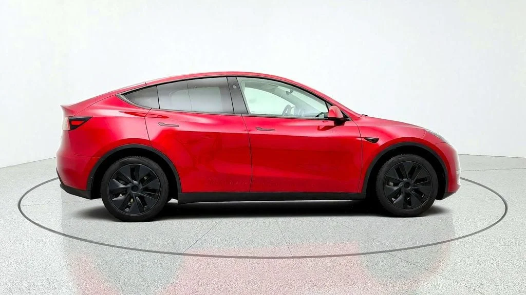 Used 2024 Ultra Red Tesla Long Range AWD w/ Premium White Interior image 4
