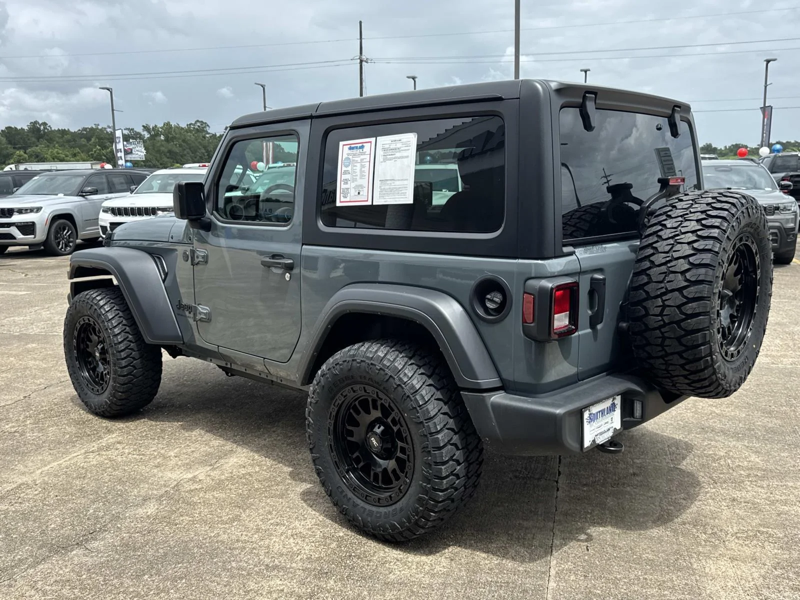 Used 2025 ANVIL CLEARCOAT Jeep Sport image 5