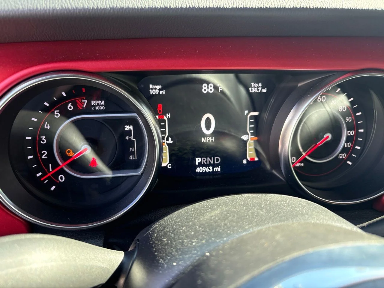 Used 2020 Beige Jeep Rubicon image 10
