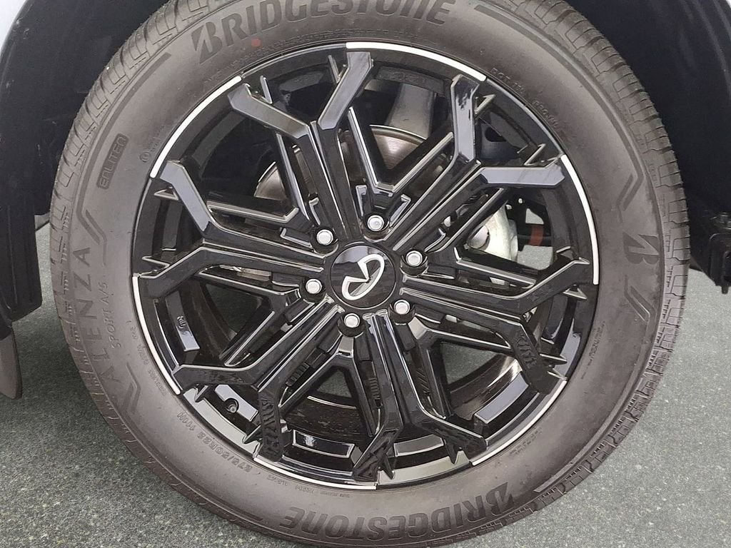 New 2026 DYNAMIC METAL INFINITI Sport 4WD image 7