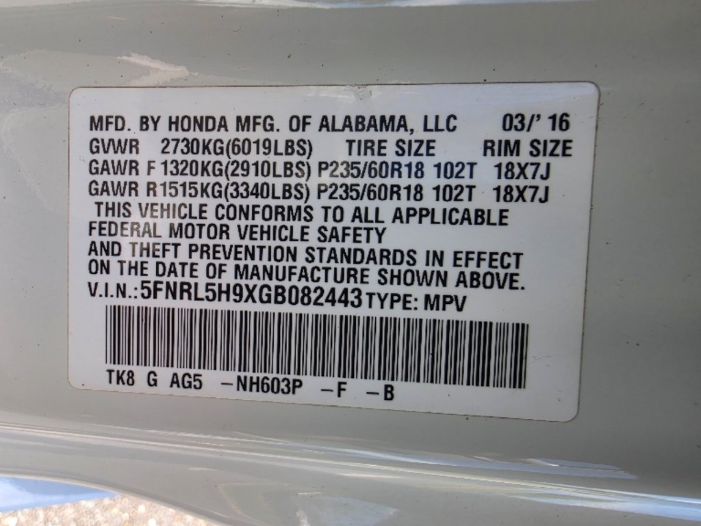 Used 2016 White Diamond Pearl Honda Touring Elite image 37