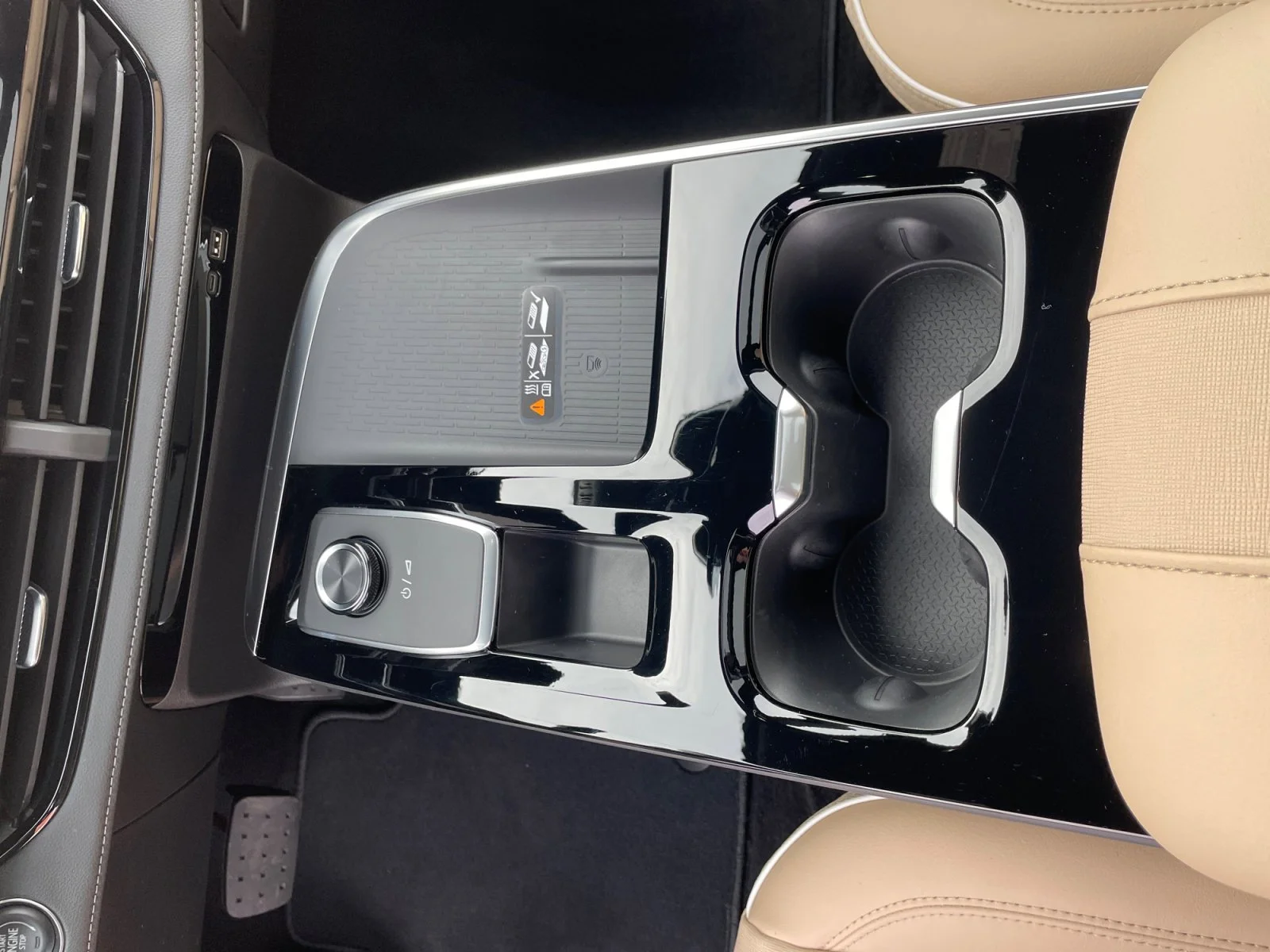 New 2026 Ebony Twilight Metallic Buick Preferred AWD image 22