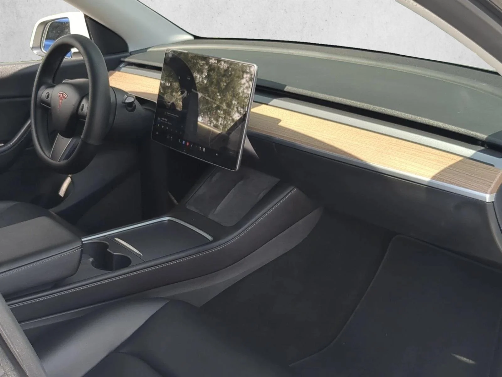 Used 2021 Pearl White Multi- Tesla Long Range image 22