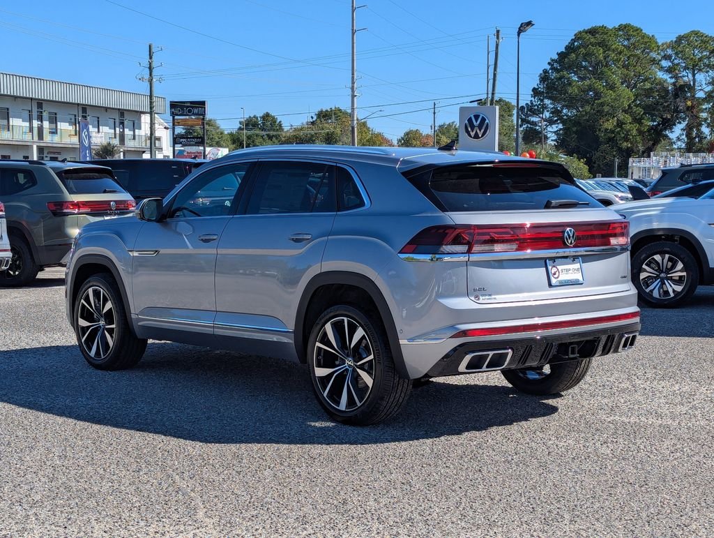 New 2026 Silver Volkswagen 2.0T SEL Premium R-Line image 5