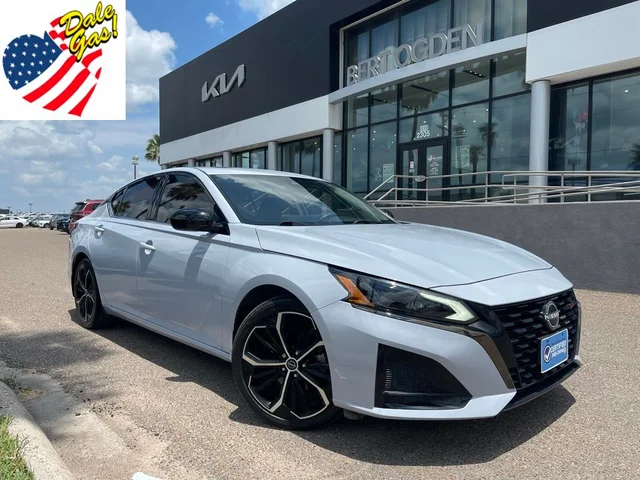 2023 Nissan Altima 2.5 SR