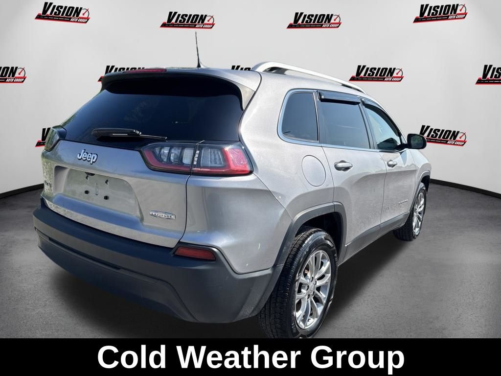 Used 2019 Silver Jeep Latitude Plus image 5