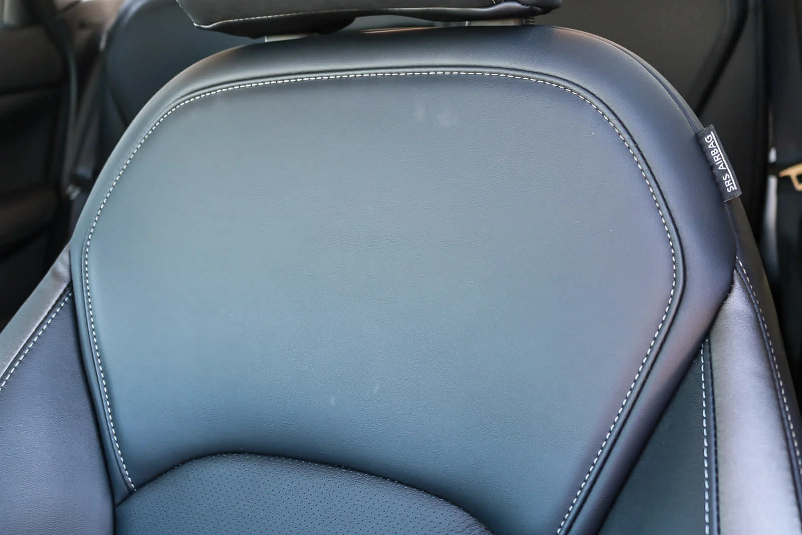 New 2025 GRAPHITE SHADOW INFINITI LUXE AWD image 26