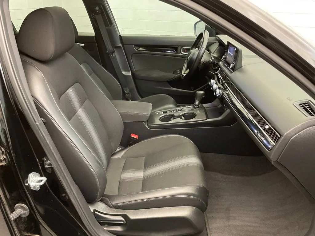 Used 2025 Black Honda Sport image 32