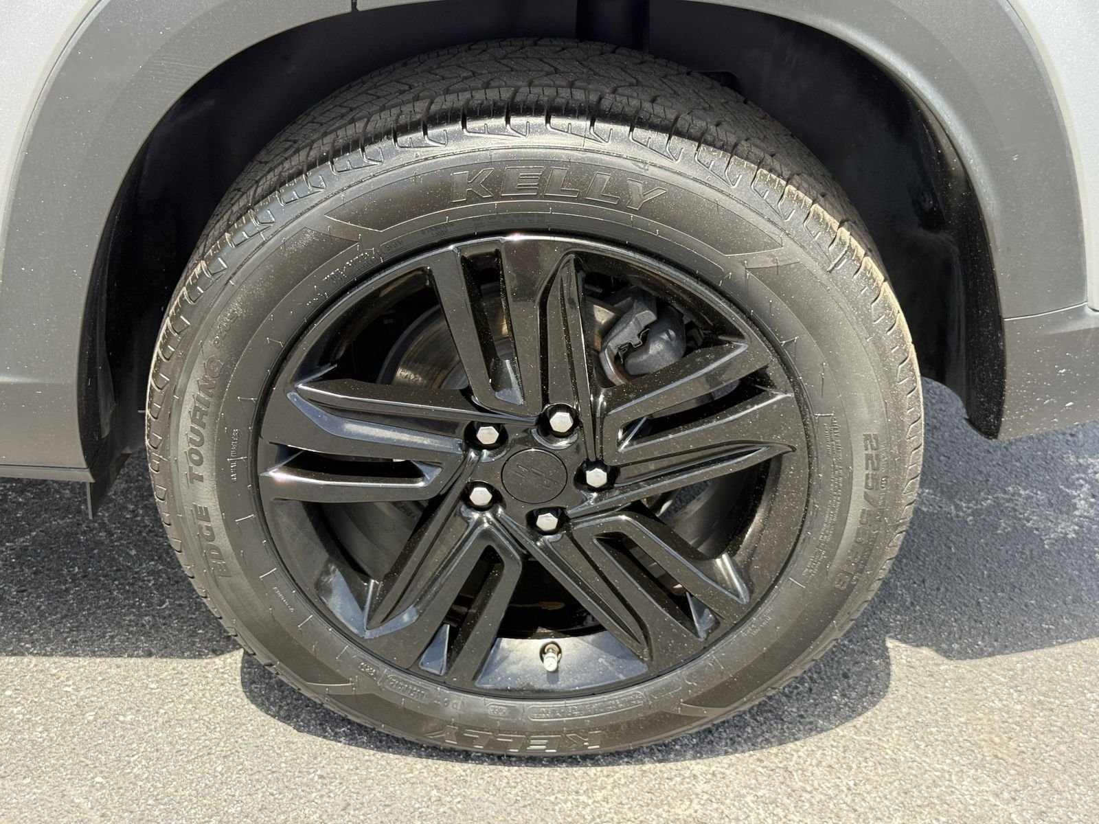 Used 2025 Sterling Gray Metallic Chevrolet ACTIV image 35