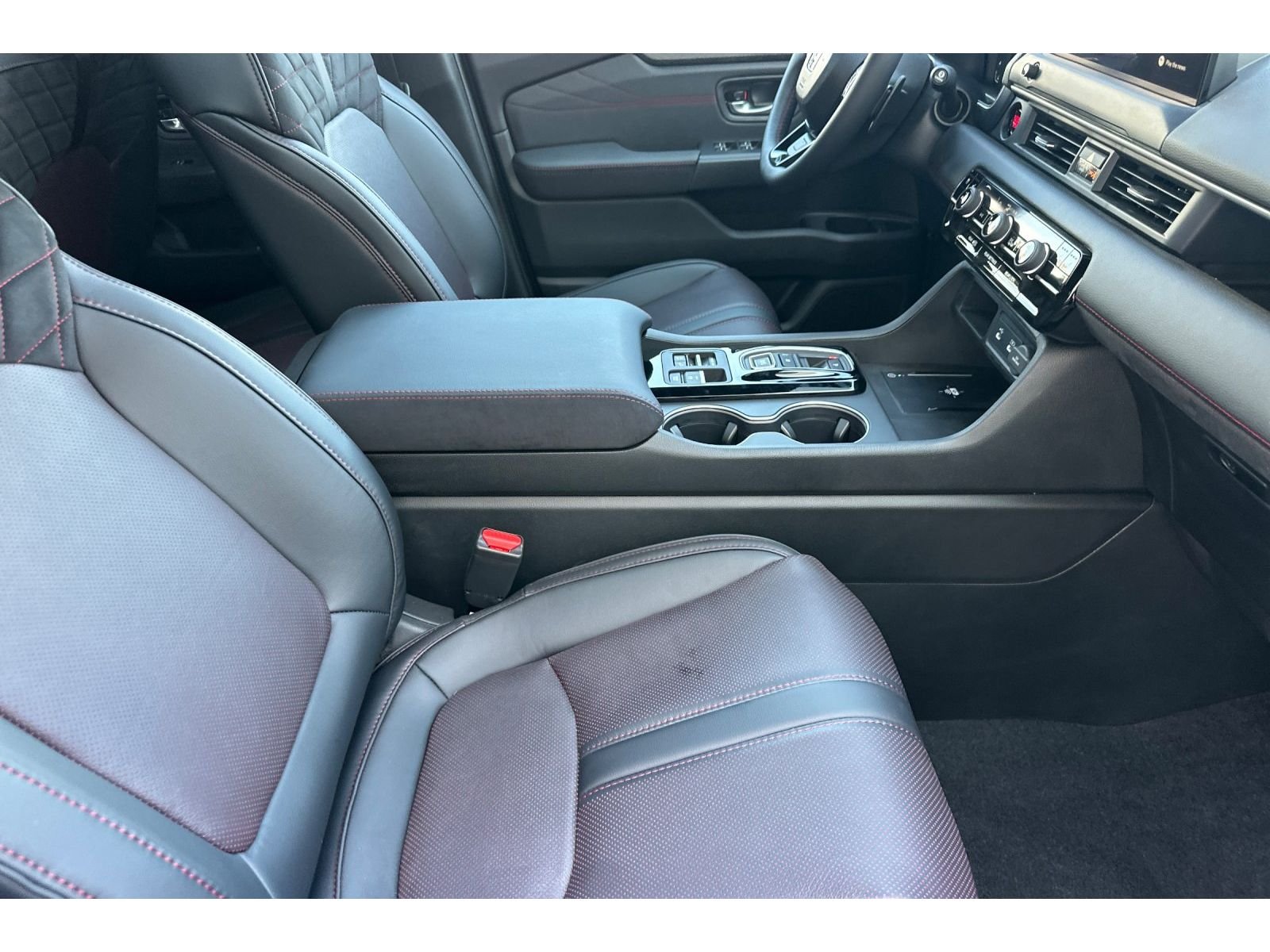 New 2026 Sonic Gray Pearl Honda Black Edition image 18