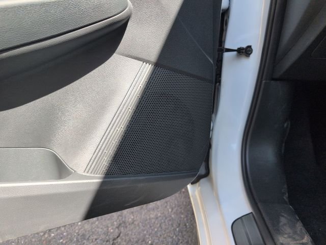 New 2026 Aspen White TriCoat / Super Black Two-tone Nissan SR image 10