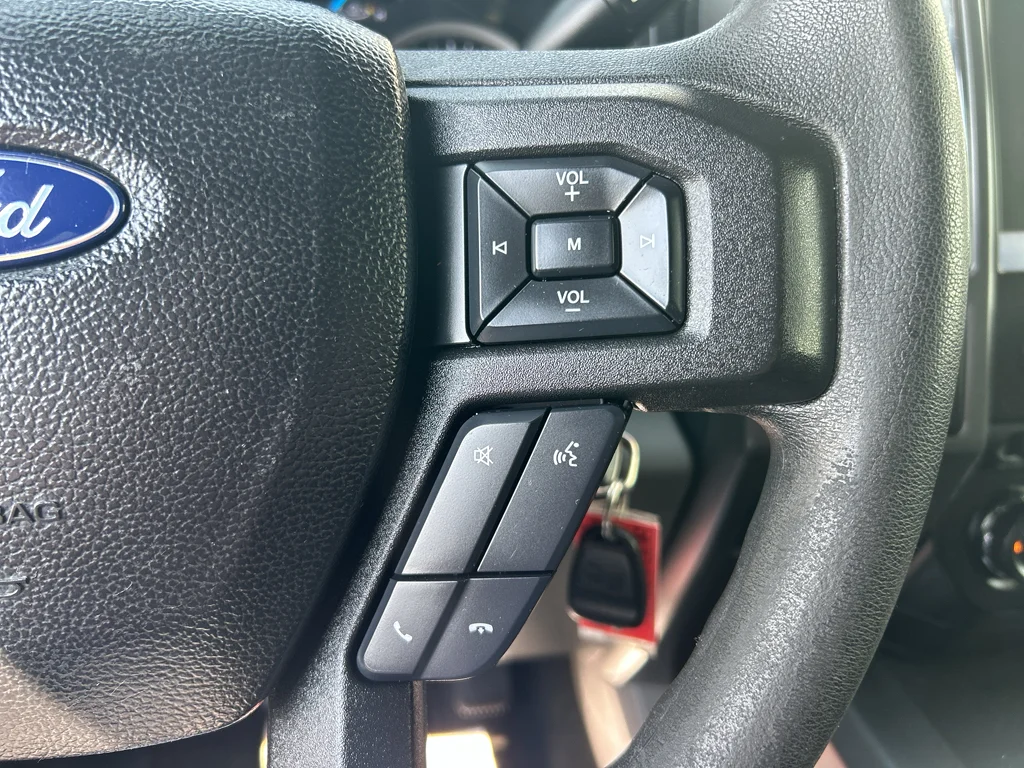 Used 2017 Magnetic Metallic Ford XLT image 12