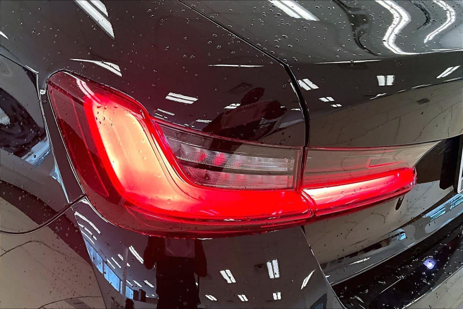 Used 2024 Jet Black BMW 330i image 26