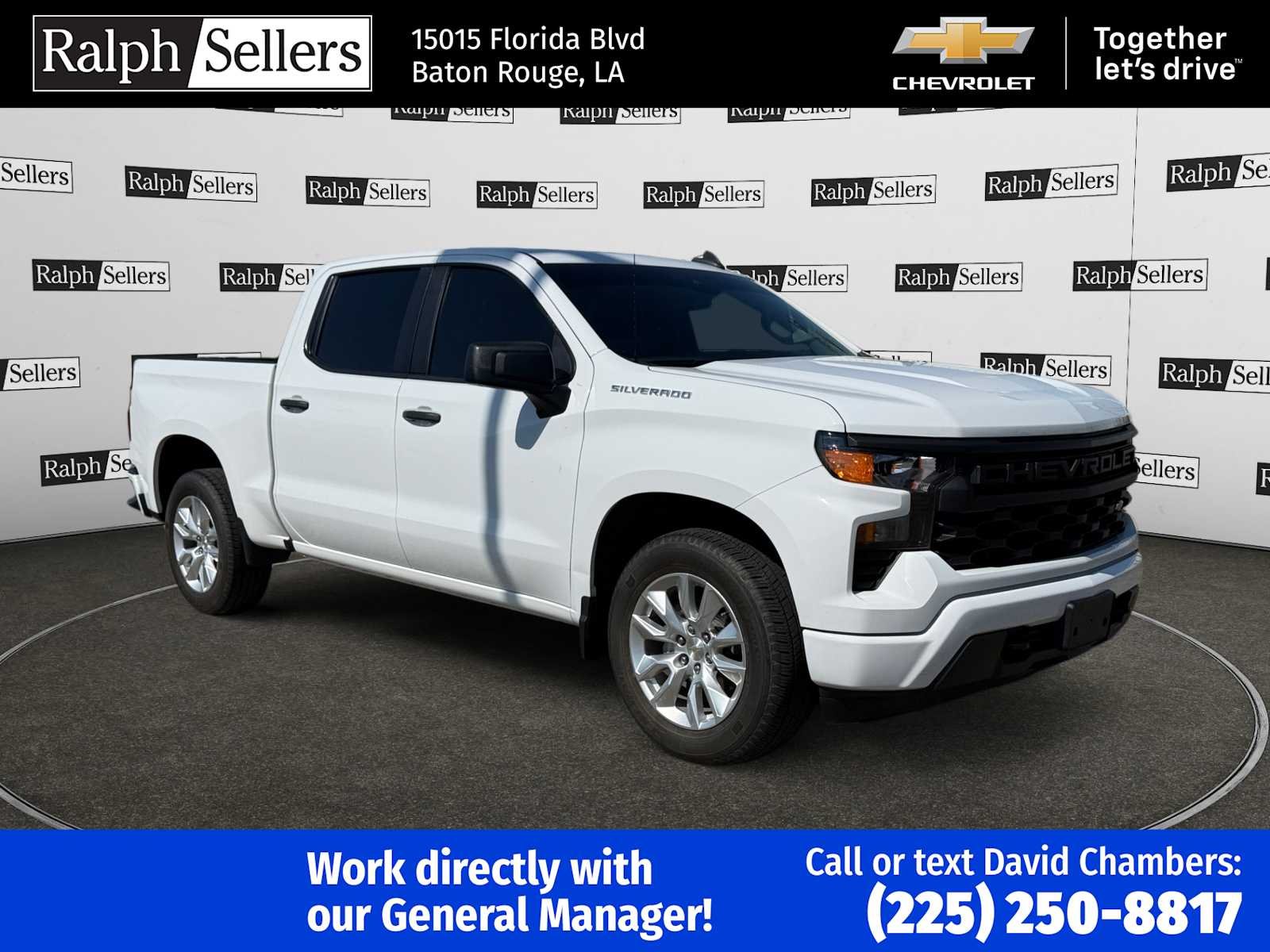 2023 Chevrolet Silverado 1500 Custom Crew Cab Short Box's photo