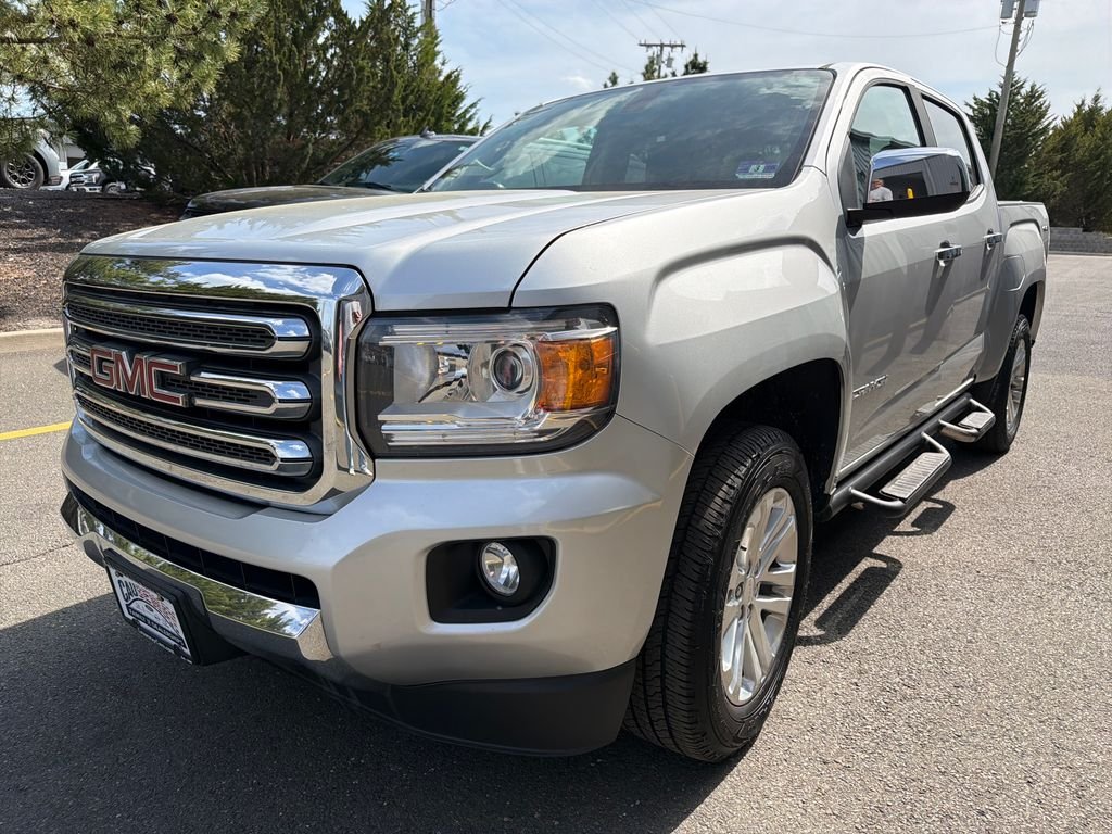 Used 2019 Silver GMC SLT image 4