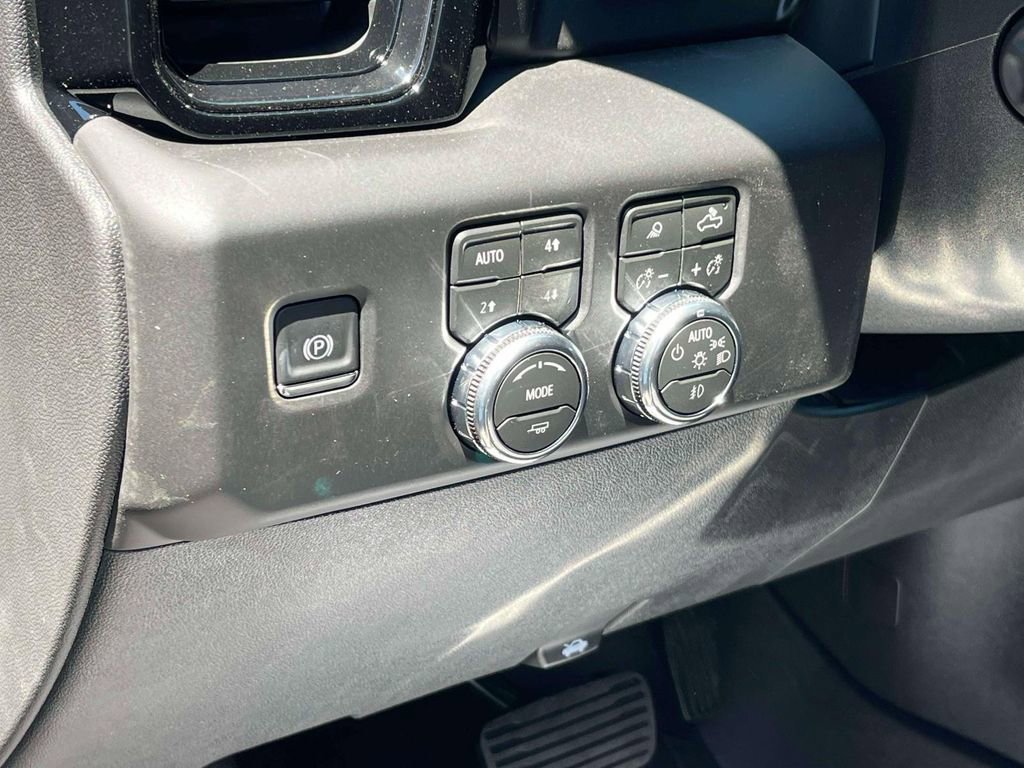 New 2026 Onyx Black GMC AT4X image 24