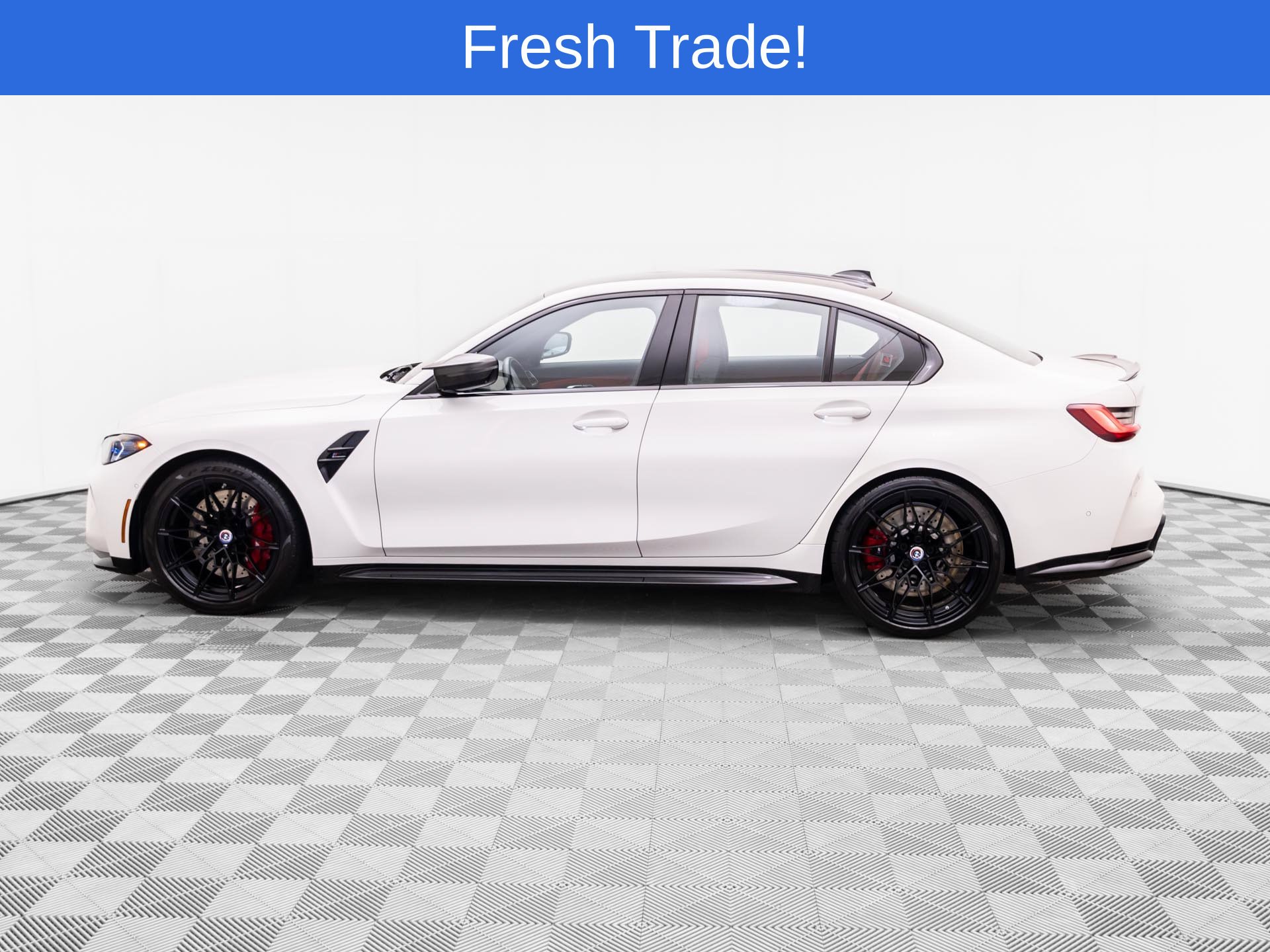 Certified Used 2022 Alpine White BMW Competition image 2