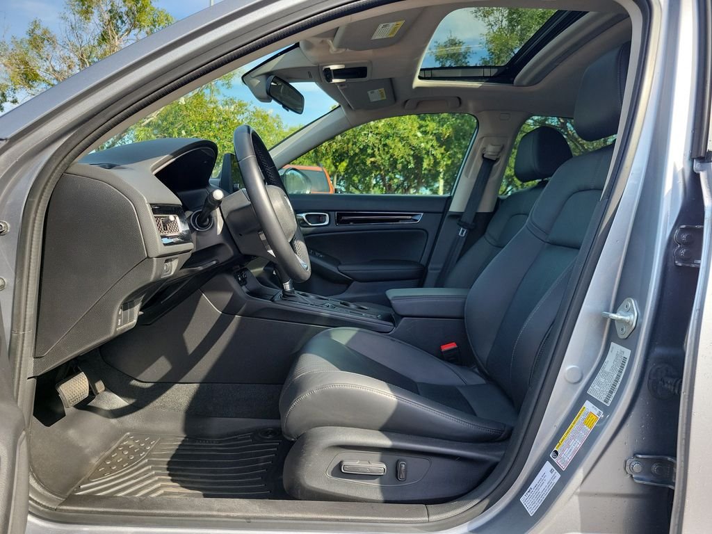 2022 Honda Civic Hatchback EX-L - Photo 20