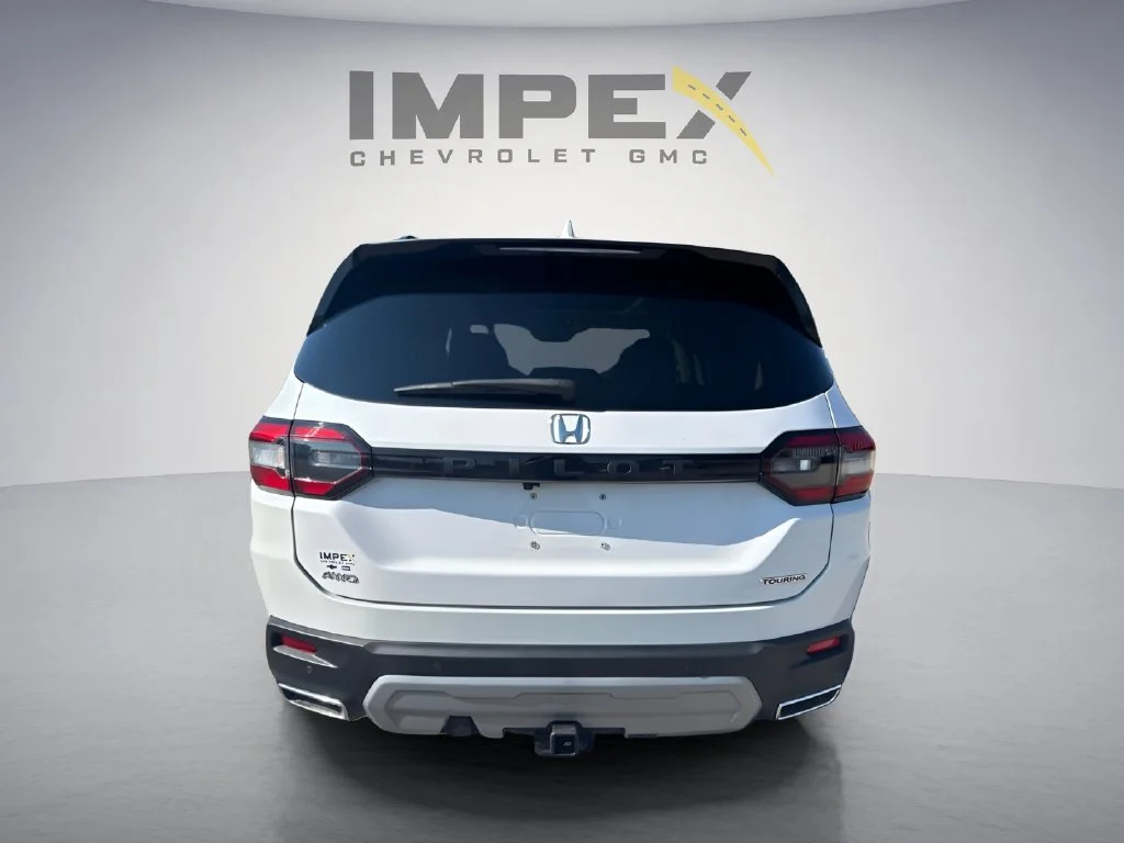 Used 2023  Honda Touring image 4