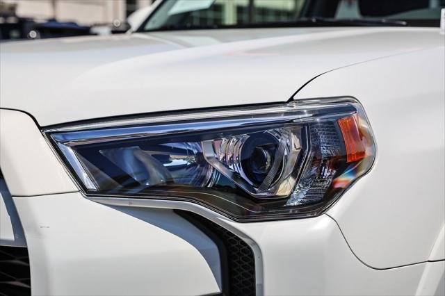 Certified Used 2023 ICE CAP Toyota  image 11