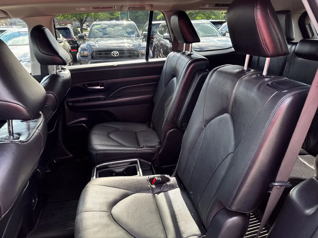 Used 2024 Black Toyota Platinum image 40