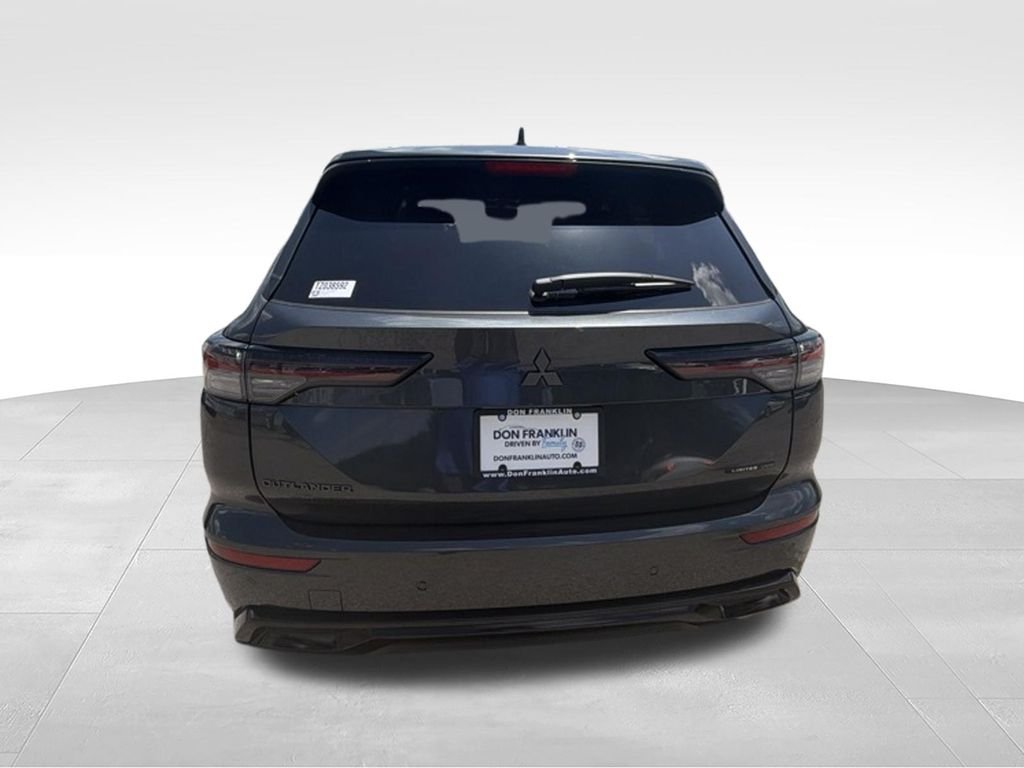 New 2026 Gray Mitsubishi LE image 5
