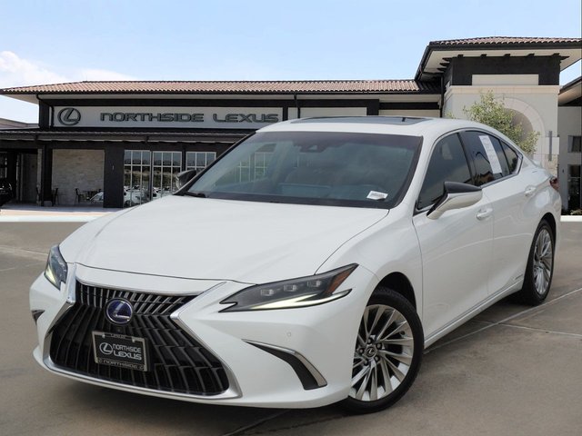 2022 Lexus ES ES 300h Ultra Luxury