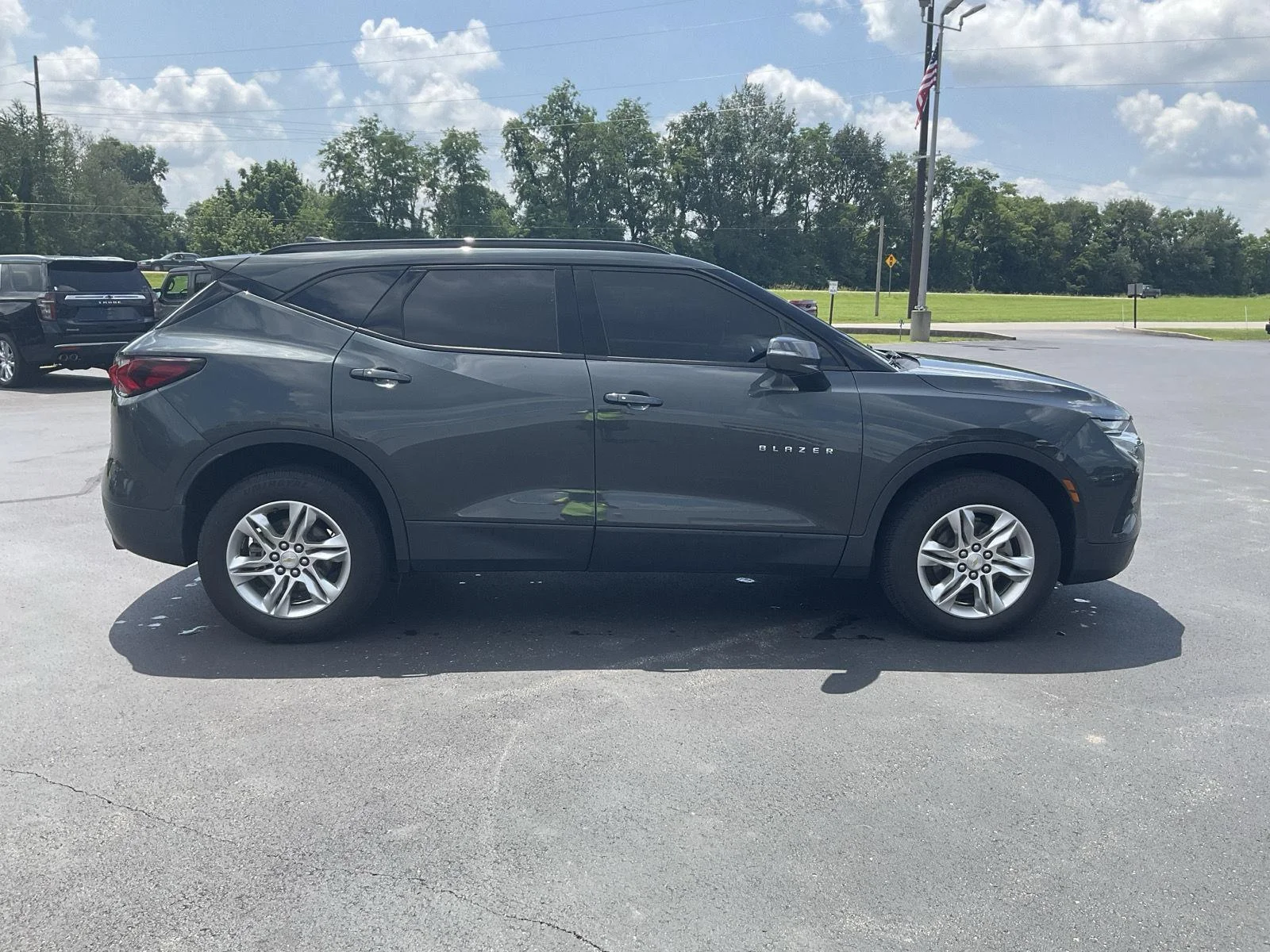 Used 2020 Nightfall Gray Metallic Chevrolet LT image 4