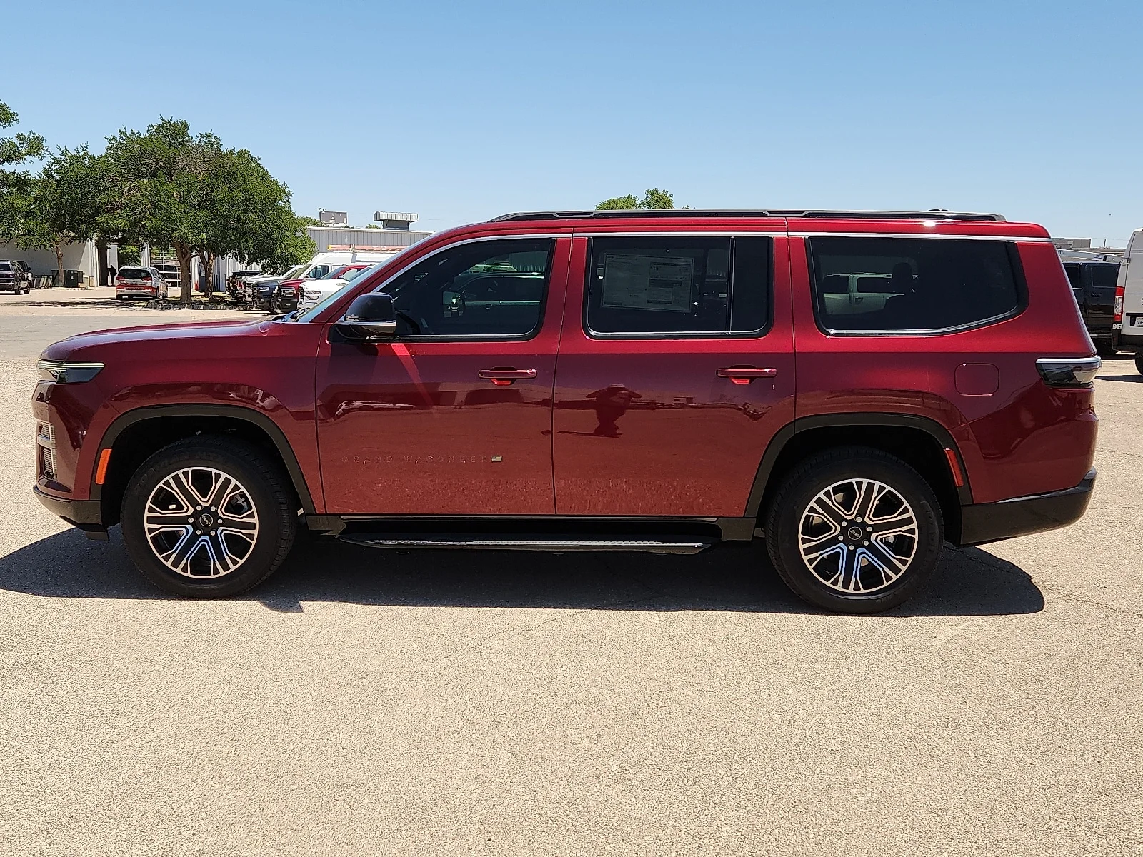 New 2026 Velvet Red Pearl-Coat  Paint Jeep 4X4 image 2