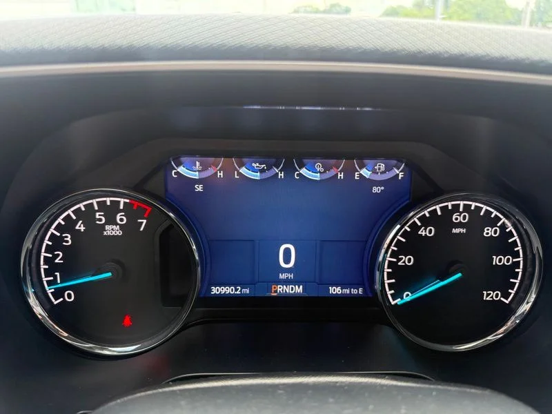 Used 2021 Gray Ford XLT image 10