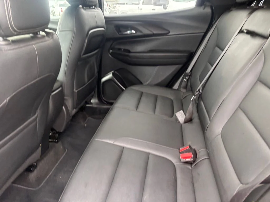 Used 2022 Red Chevrolet ACTIV image 26