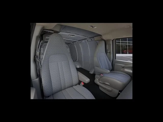 New 2025 Summit White GMC Work Van image 19