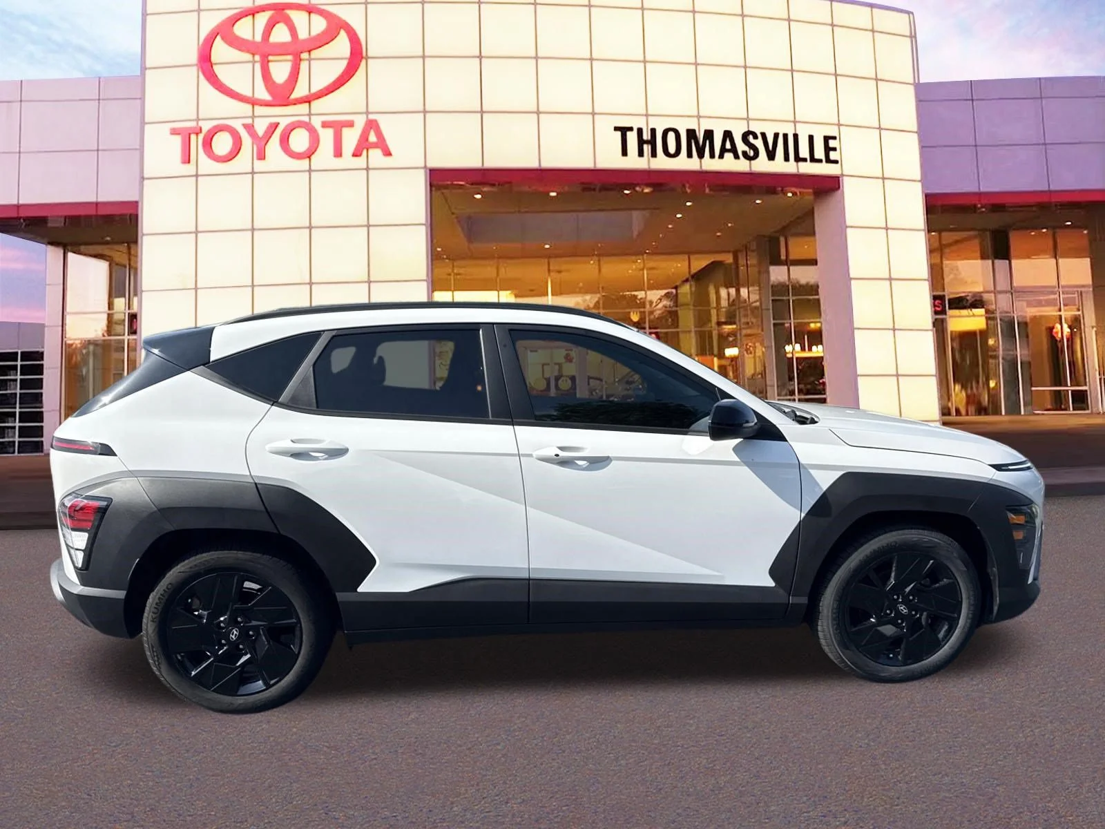 Used 2026 Atlas White Hyundai SEL Sport image 4
